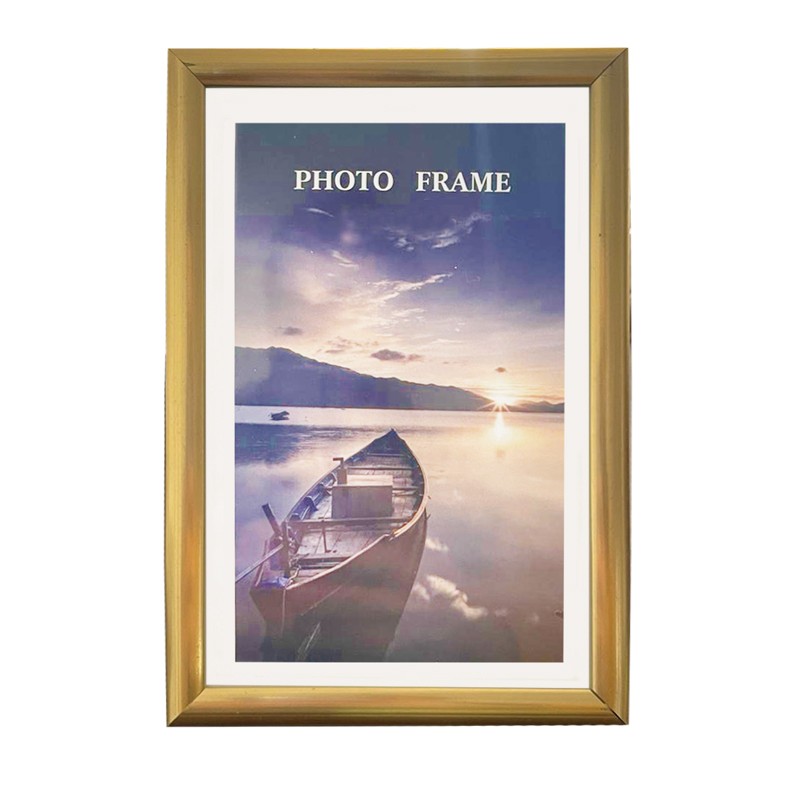 Rama foto Gunther aurie, format 15x21, design clasic, pentru perete sau birou image14